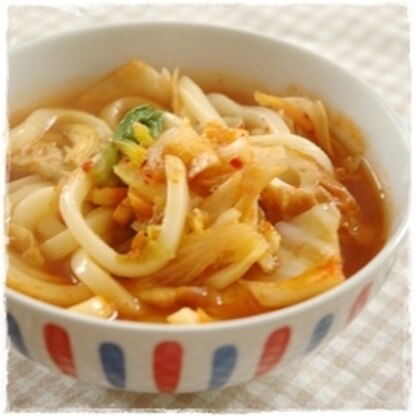 息子が残したうどんで作りましたが
残っていたキムチも消費でき美味しいうどんも食べれて幸せ♥
残り物には幸せがいっぱいです(◡‿◡ฺ*)